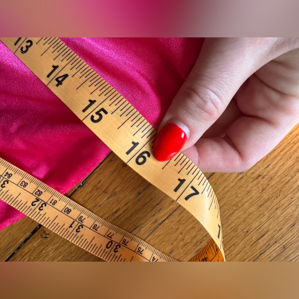 80s Vintage Hot Pink Wiggle Dress - Picture 6 of 6